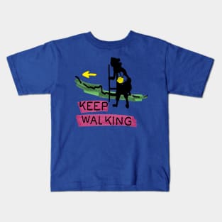 Keep walking pilgrimage Kids T-Shirt